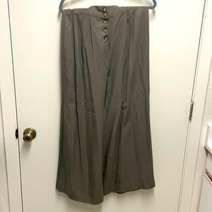 Socialite Wide Leg Trousers